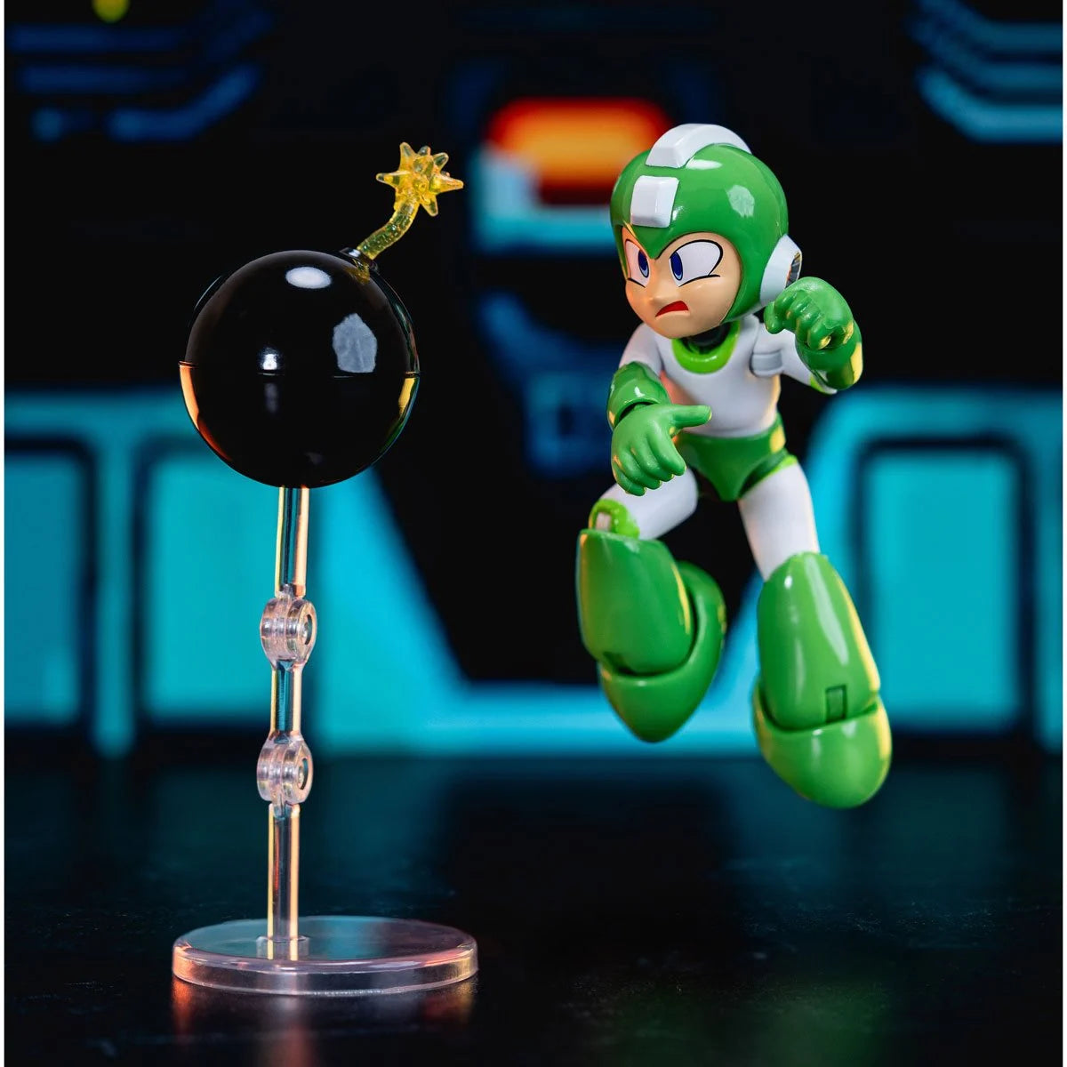 INSTOCK Mega Man 1:12 Scale Wave 2 Hyper Bomb Mega Man Action