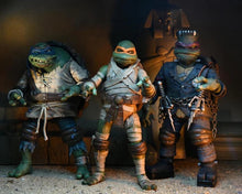 Load image into Gallery viewer, Instock NECA TMNT UNIVERSAL MONSTERS ULTIMATE MICHELANGELO AS THE MUMMY