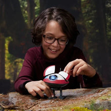 Load image into Gallery viewer, INSTOCK Star Wars L0-LA59 (Lola) Interactive Electronic Droid Figure