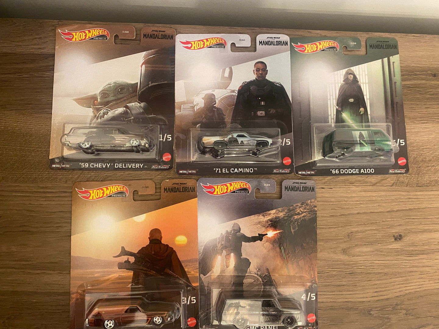 INSTOCK Hot Wheels Mandalorian Set of 5