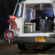 Load image into Gallery viewer, INSTOCK Ghostbusters Plasma Series Ecto-1 (1984) Vehicle
