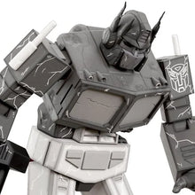 Load image into Gallery viewer, INSTOCK Transformers SUPER 7 Ultimates Optimus Prime Fallen Leader 7-Inch Action Figure
